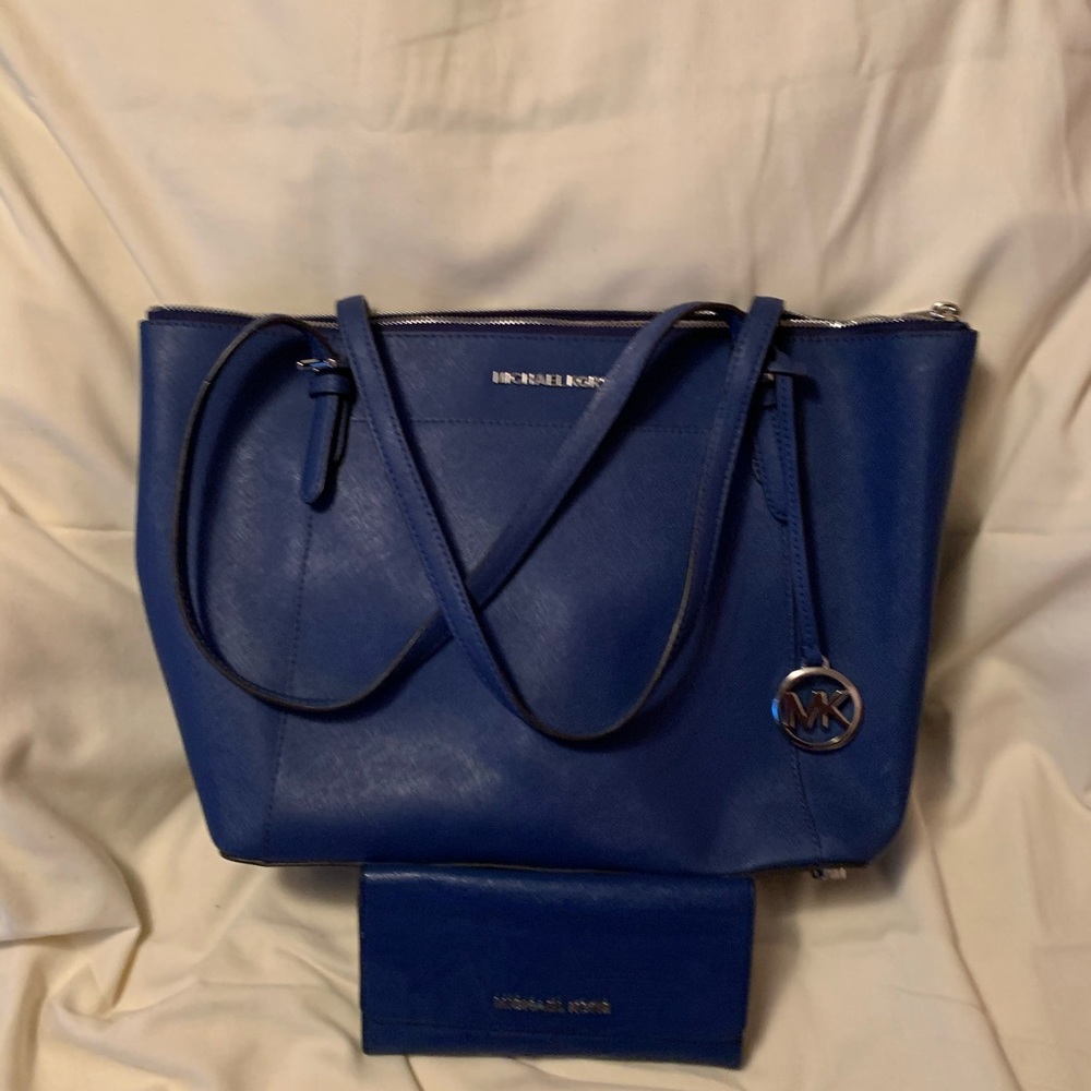 Blue Michael kors bag and matching wallet